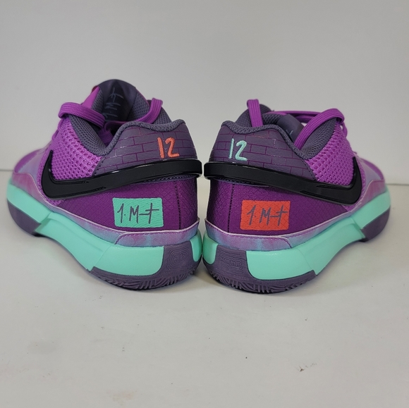 NEW Nike Ja 1 Christmas Men\'s Size 4.5 FV5558-500 Womens 6 Basketball Shoes